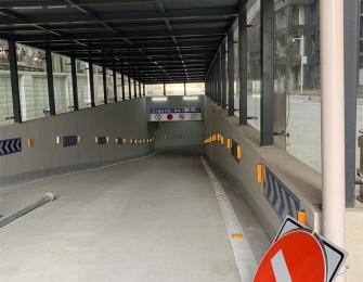 東方盛世花園停車場(chǎng)交通設(shè)施工程